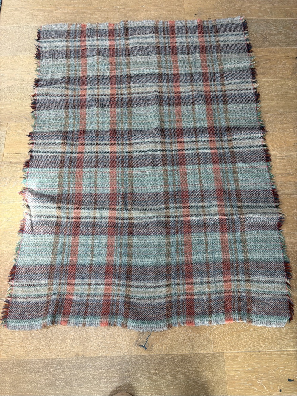 English Heritage Plaid Woven Throw Blanket in Teal and Brown